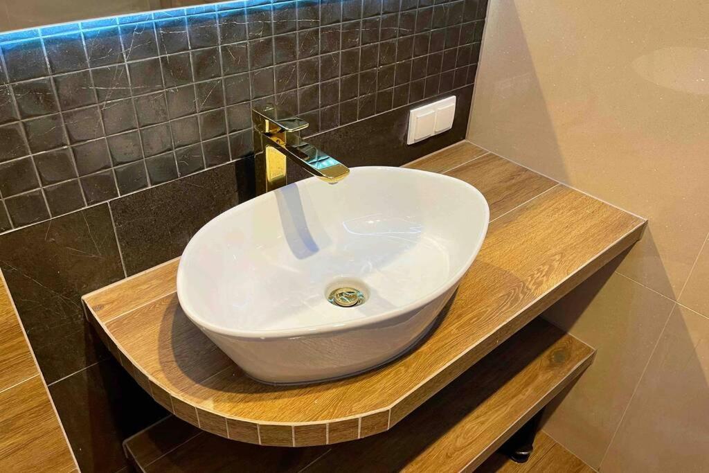 Hawaii Beach Lounge, Loft Z Jacuzzi I Tarasem - Sloneczne Tarasy W Porta Mare, Dziwnówek Exteriér fotografie
